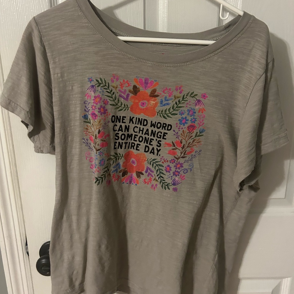 NATURAL LIFE Taupe Floral Graphic Tee with Inspirational Quote